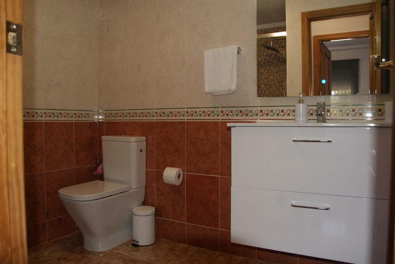 New Apartment In Torrevieja , Punta Prima Orihuela Costa With Pool 奥里韦拉 外观 照片